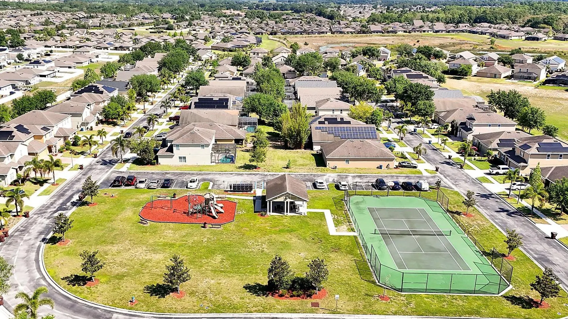 Famous 5 Star Home In Davenport With Game Room Holiday home